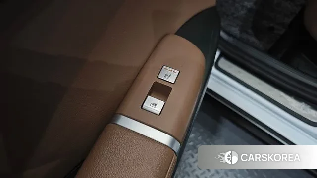 Hyundai Grandeur Hybrid (GN7) id 3477864 из Кореи 9