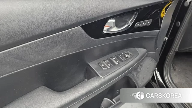 Kia Come New K3 id 3723058 из Кореи 9