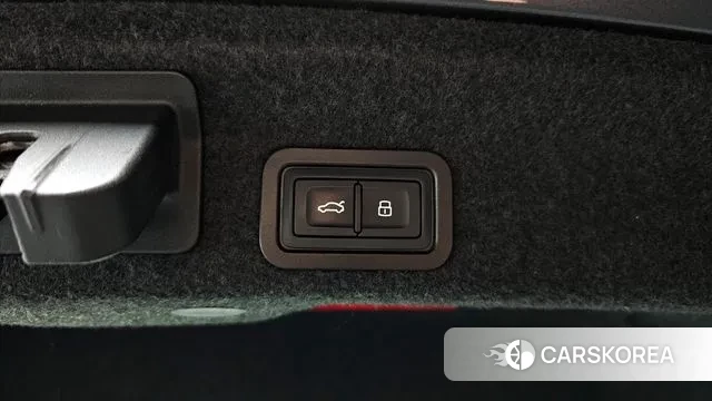 Audi A6 (C8) id 3400828 из Кореи 9