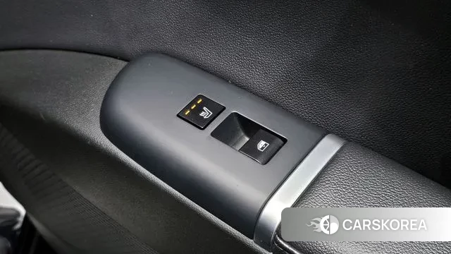 Hyundai Grandeur (GN7) id 3571936 из Кореи 9