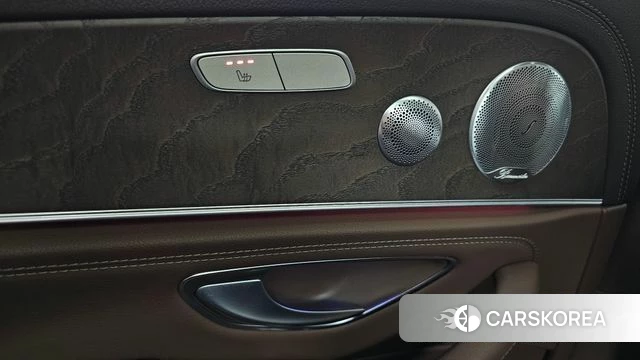 Mercedes-Benz E-Class W213 id 4684260 из Кореи 9