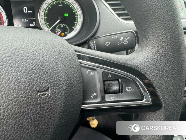 Skoda Octavia id 4238327 из Китая 9