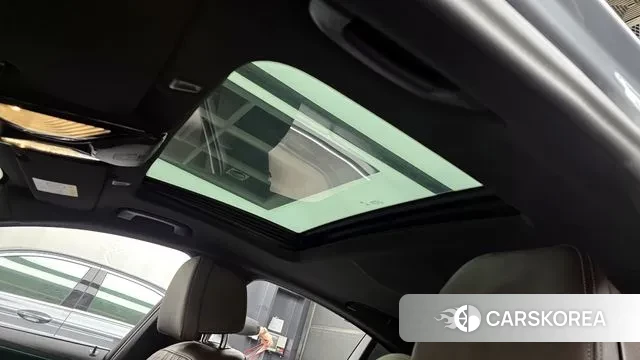 BMW 5 Series (G30) id 3571955 из Кореи 9