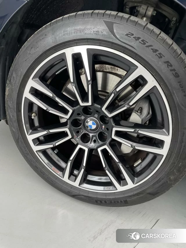 BMW 5 series id 4264453 из Китая 9