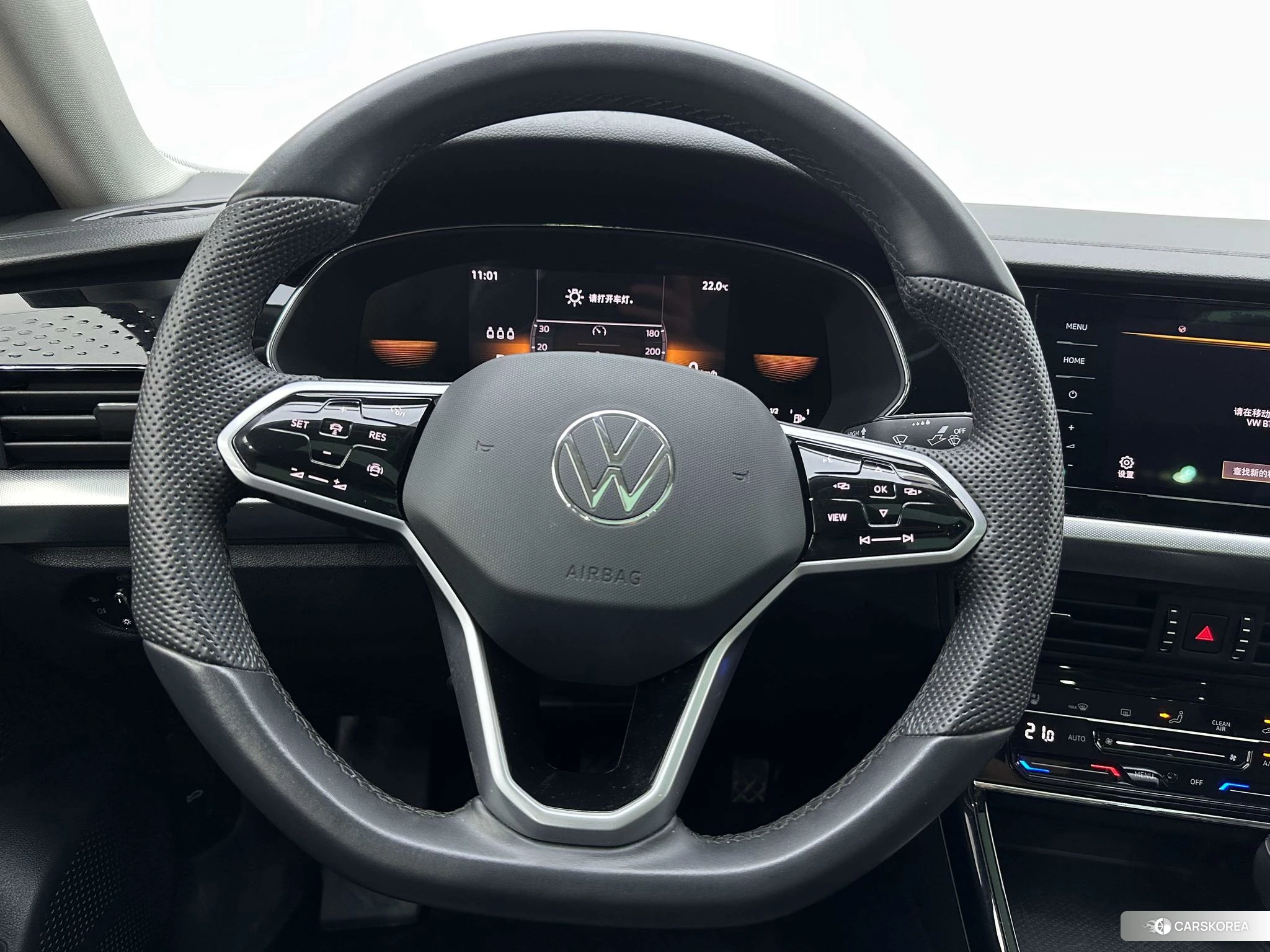 Volkswagen Passat id 4492789 из Китая 9