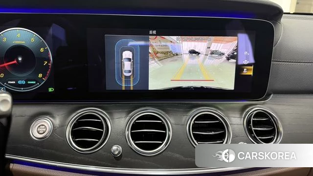 Mercedes-Benz E-class id 4240470 из Китая 9