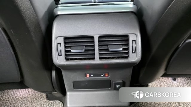 Land Rover Range Rover Velar id 3808029 из Кореи 9