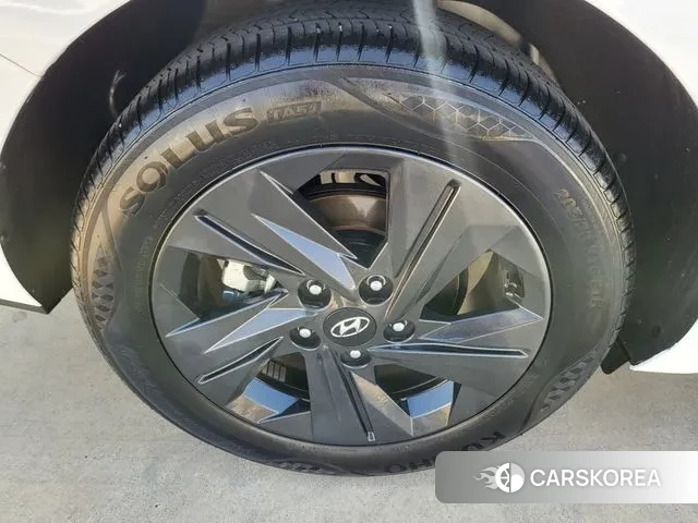 Hyundai Avante (CN7) id 3378236 из Кореи 9