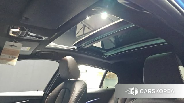 BMW 1 Series (F40) id 3923754 из Кореи 9