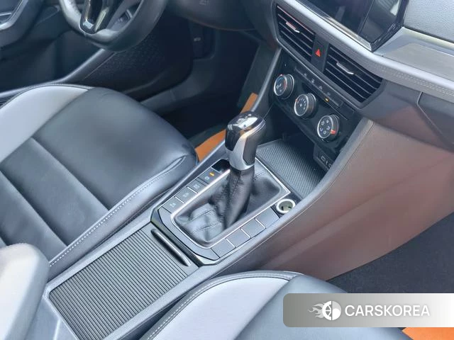 Volkswagen Sagitar id 4321346 из Китая 9