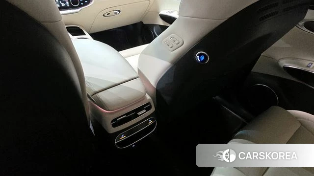 Genesis GV70 id 4249550 из Кореи 9