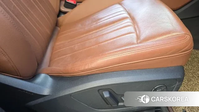 Audi A6 (C8) id 3644103 из Кореи 9