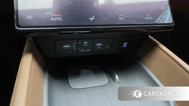 Hyundai Grandeur (GN7) id 4360727 из Кореи 9