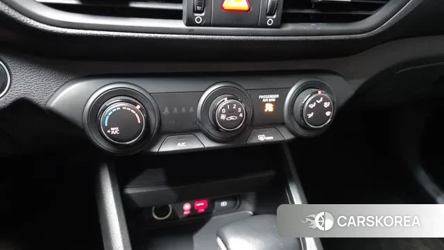 Kia Come New K3 id 3422582 из Кореи 9