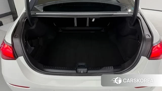 Mercedes-Benz E-Class W214 id 3359354 из Кореи 9