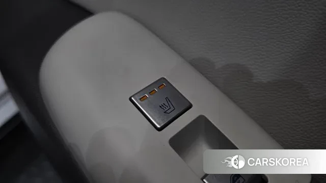 Hyundai Grandeur (GN7) id 3585961 из Кореи 9