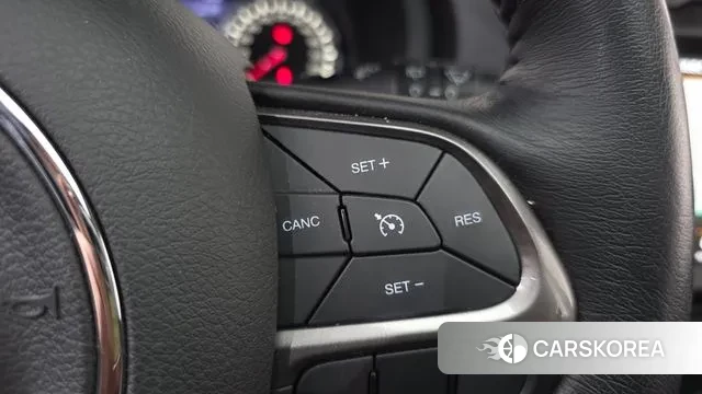 Jeep Renegade id 3044966 из Кореи 9