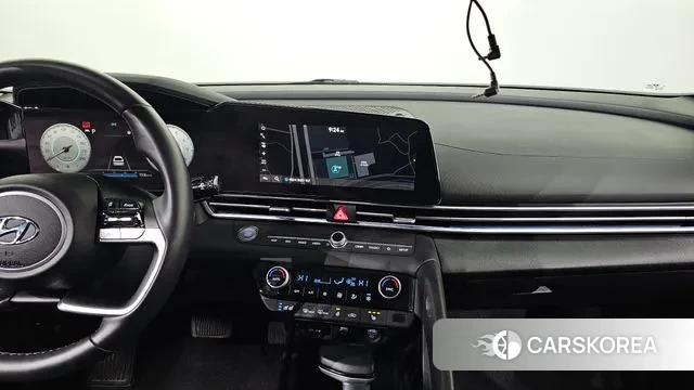 Hyundai Avante (CN7) id 3665867 из Кореи 9