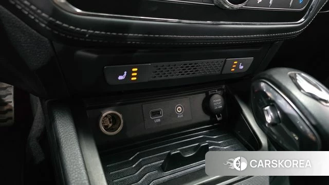 Ssangyong Rexton Sports id 4737303 из Кореи 9