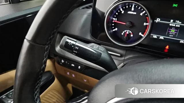 Kia Carnival 4th generation id 3360106 из Кореи 9