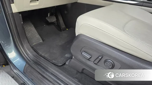 Kia Carnival 4th generation id 3269477 из Кореи 9