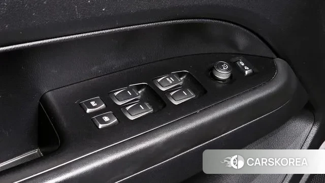 Ssangyong Rexton Sports id 3433751 из Кореи 9