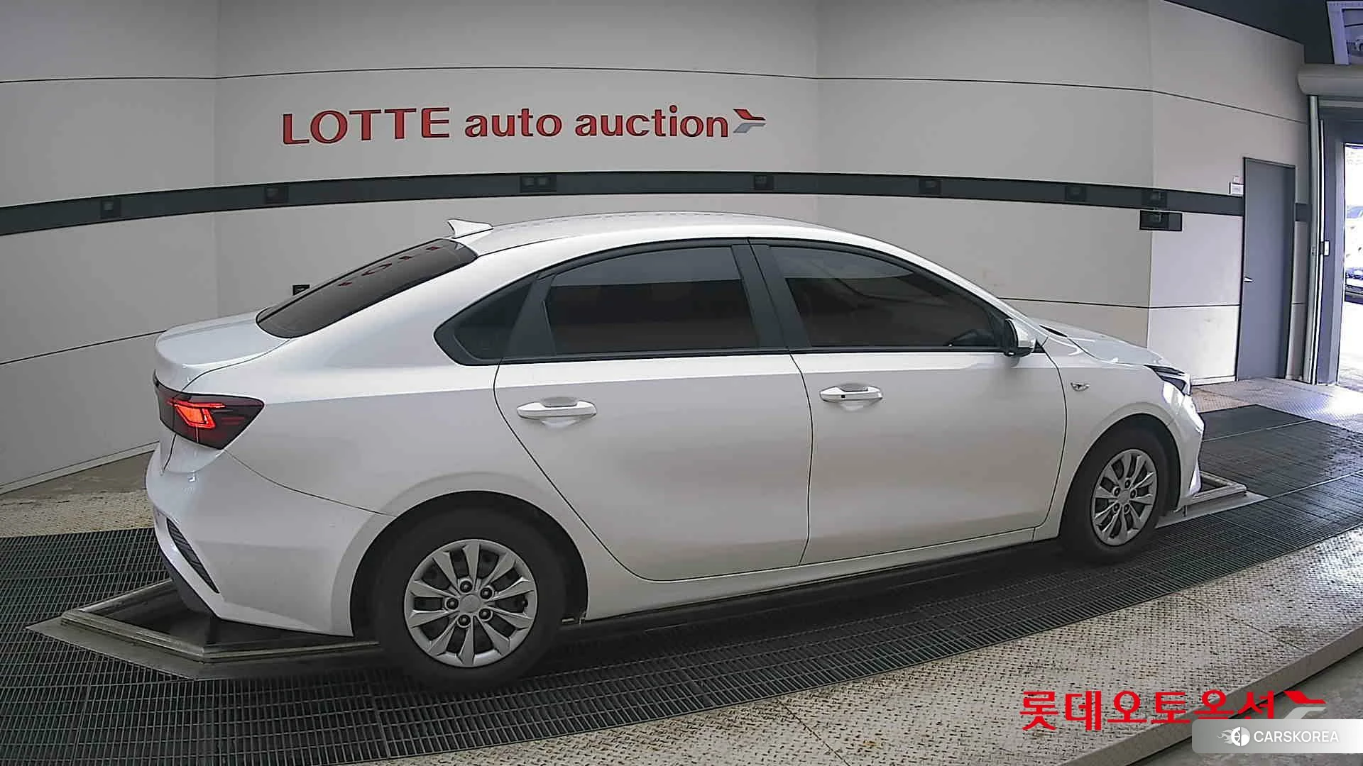 Kia K3 id 4504337 из Кореи 9