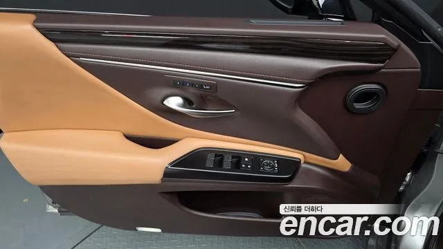 Lexus ES300h 7th generation id 2917695 из Кореи 9