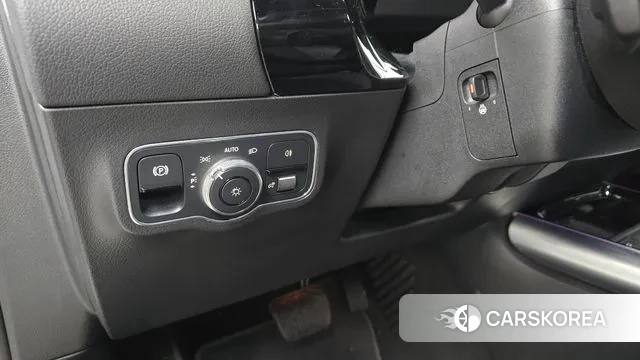 Mercedes-Benz GLA - Class H247 id 3367603 из Кореи 9