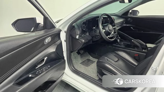 Hyundai Avante (CN7) id 3800099 из Кореи 9