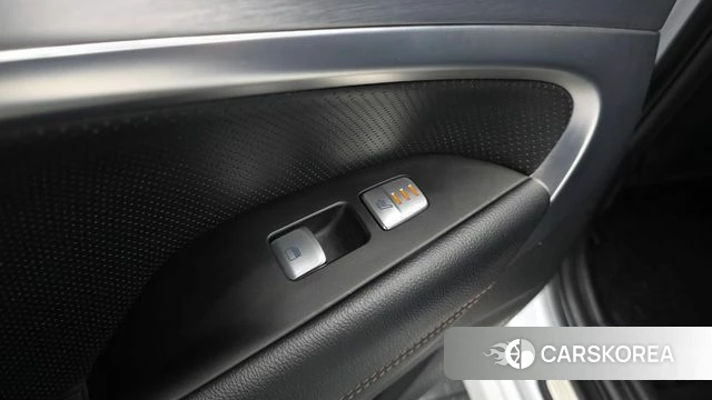 Genesis G70 id 4020176 из Кореи 9