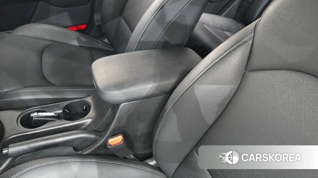 Kia Come New K3 id 4698680 из Кореи 9