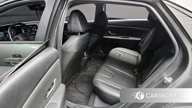 Hyundai Avante (CN7) id 3329923 из Кореи 9