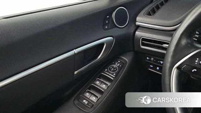 Hyundai Sonata (DN8) id 4196409 из Кореи 9