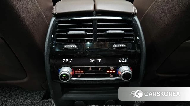 BMW 5 Series (G30) id 3845886 из Кореи 9