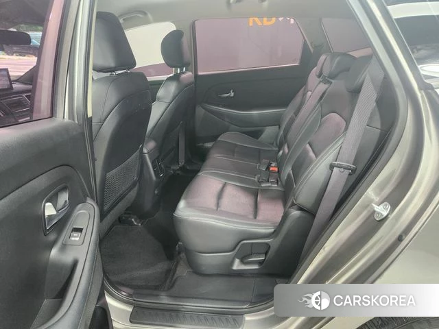 Kia The New Carens id 4577188 из Кореи 9
