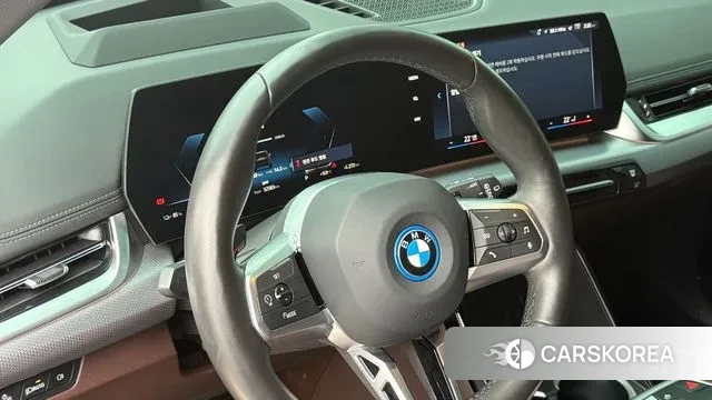 BMW iX1 (U11) id 3482331 из Кореи 9