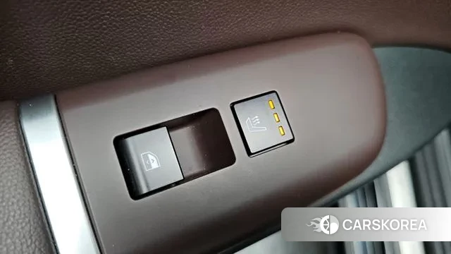 Hyundai Grandeur (GN7) id 3664635 из Кореи 9