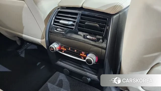 BMW 5 Series (G30) id 3641437 из Кореи 9