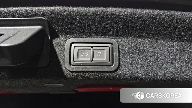 Audi A6 (C8) id 3645118 из Кореи 9