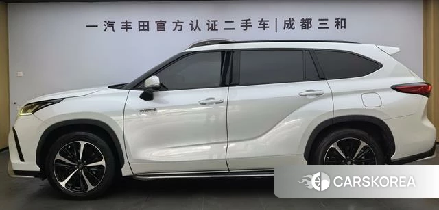 Toyota Crown Lufang id 4321306 из Китая 9