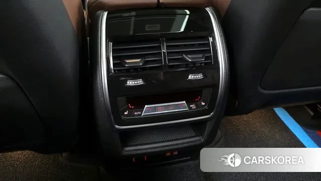 BMW X5 (G05) id 3619907 из Кореи 9