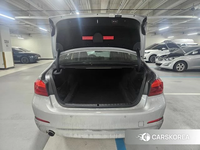 BMW 5 Series (G30) id 4310849 из Кореи 9