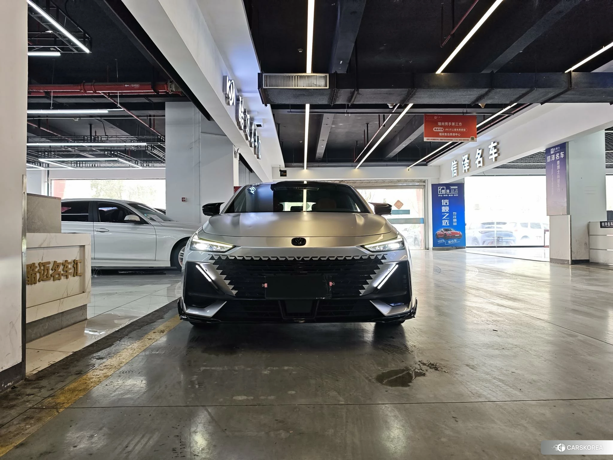 Chang'an UNI-V id 4419130 из Китая 9