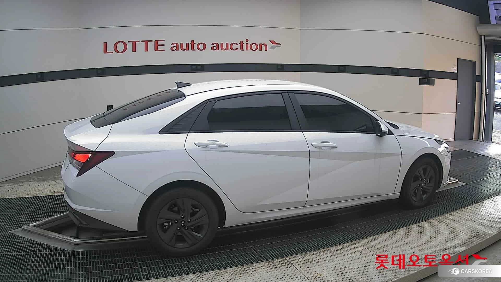 Hyundai Avante Hybrid id 4909261 из Кореи 9