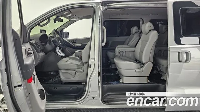 Hyundai The New Grand Starex id 2657864 из Кореи 9