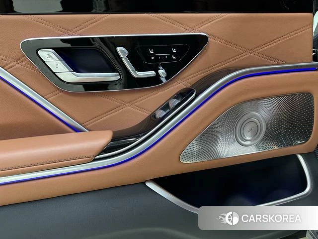 Mercedes-Benz Maybach S-class id 4271417 из Китая 9