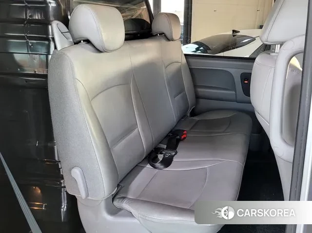 Hyundai The New Grand Starex id 3556853 из Кореи 9