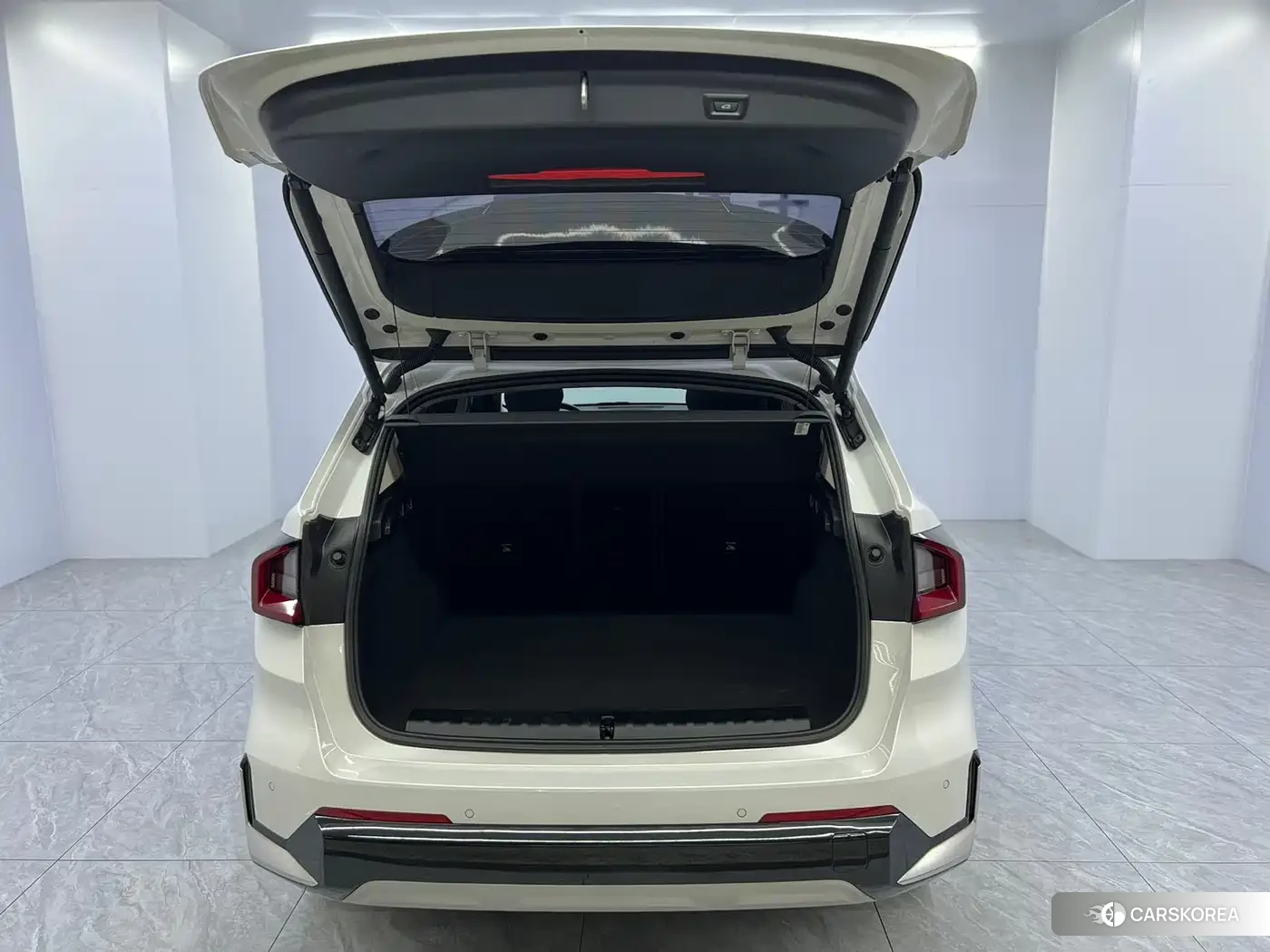 BMW X1 id 4539046 из Китая 9