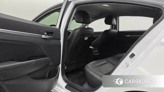 Hyundai The New Avante AD id 3422875 из Кореи 9